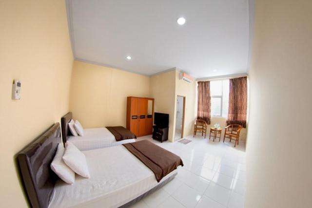 Hotel Lux Melati Tanjung Pandan Exterior foto